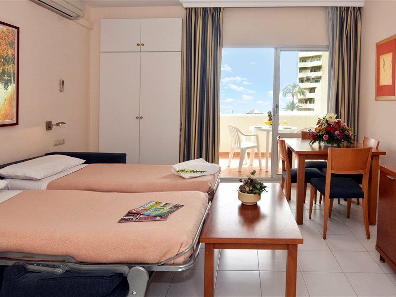 Clc Benal Beach Aparthotel Benalmádena Buitenkant foto