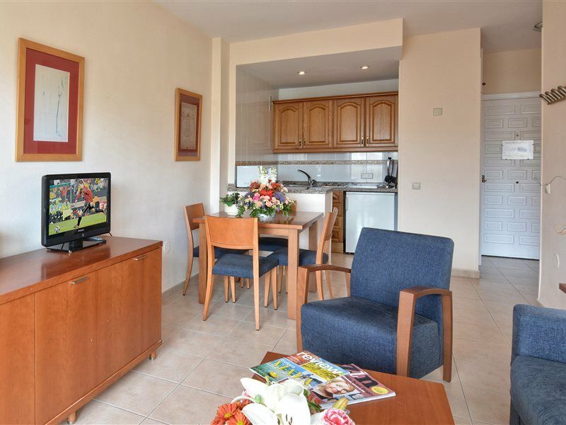 Clc Benal Beach Aparthotel Benalmádena Buitenkant foto
