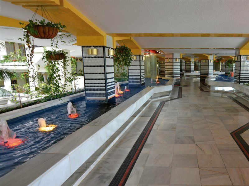 Clc Benal Beach Aparthotel Benalmádena Buitenkant foto