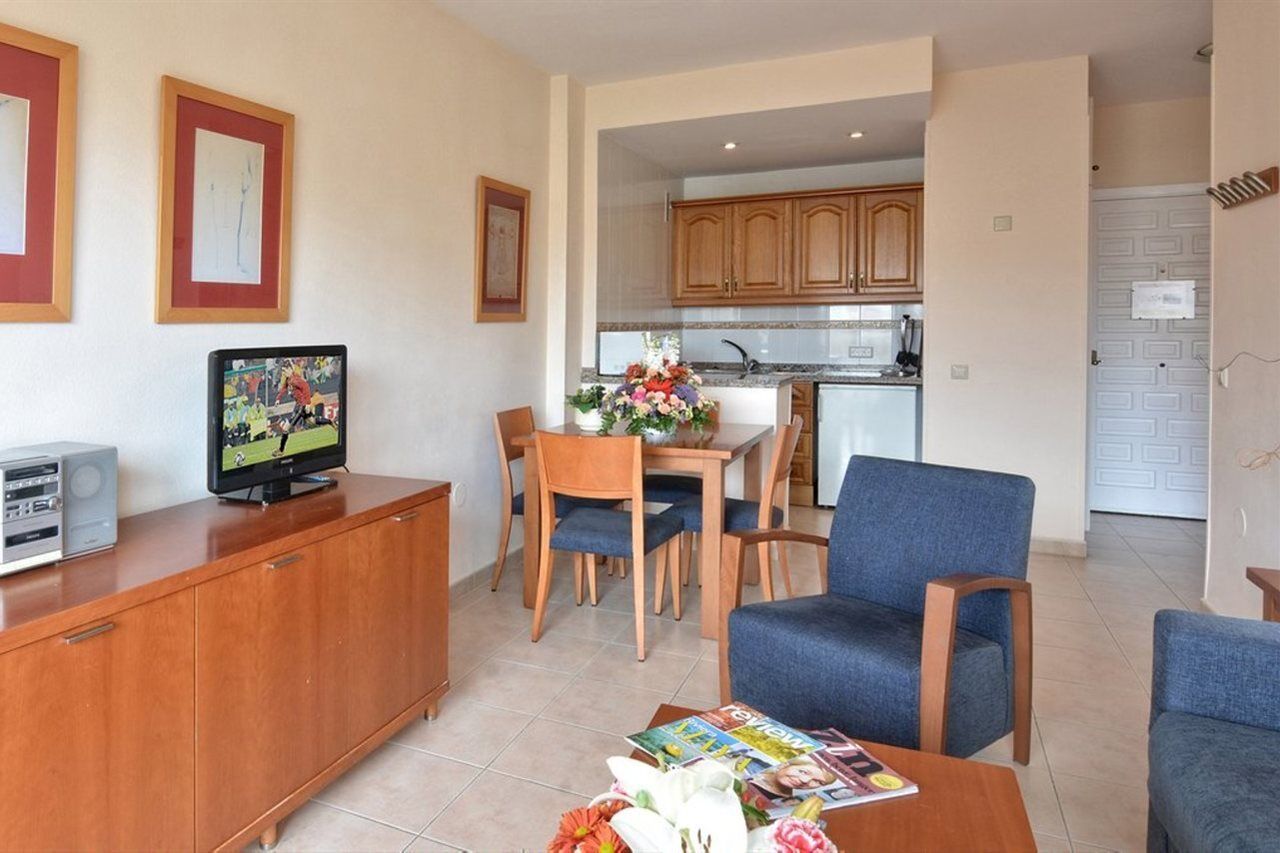 Clc Benal Beach Aparthotel Benalmádena Buitenkant foto